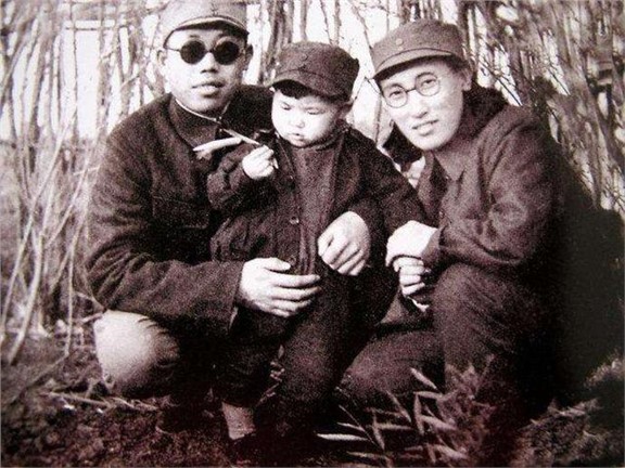 李作鹏活了95岁,追悼会为何中途被停?晚年坚决不出国!