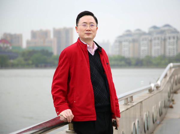 散文丨张逸云:沿着一条小河回家