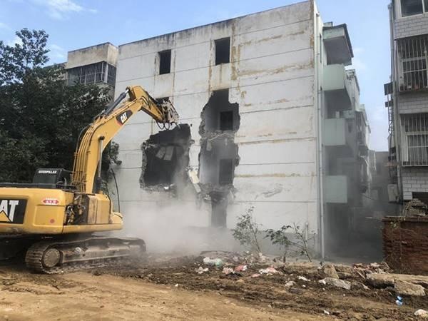 南阳宛城区人口_南阳宛城区马雕像(3)