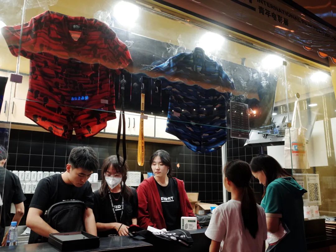 年年喊穷的影展今年竟然不亏了:FIRST在疫情年的绝地反击