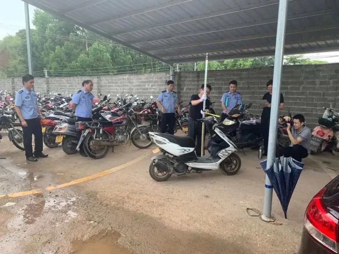 北流交警侦破扑朔“无痕” 案,关键线索竟是一颗螺母帽......