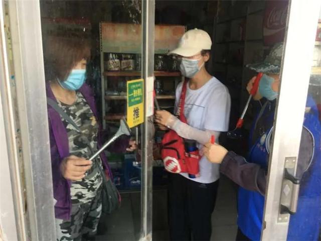 滨州市滨城区市西街道开展公共卫生整治志愿服务活动