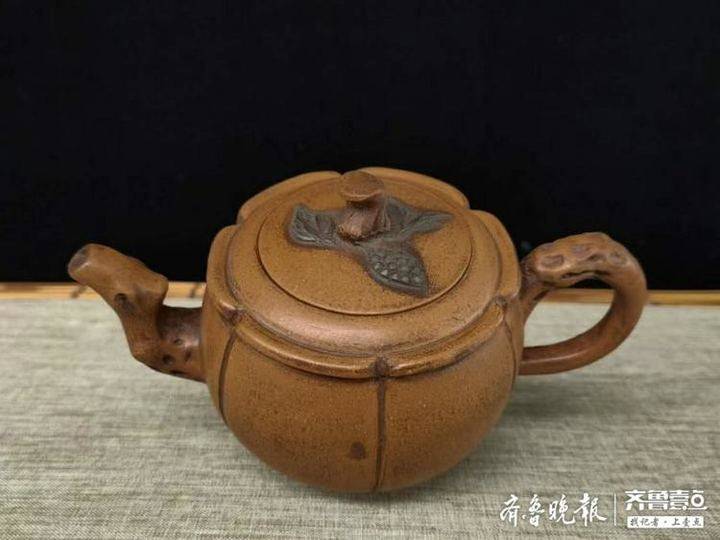 千把紫砂壶云集滨州这个收藏小镇!壶底落款让人大开眼界