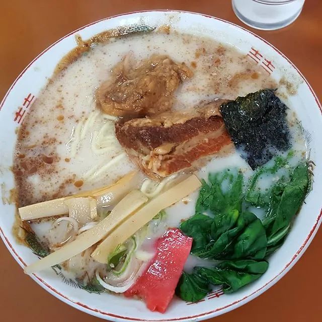日版“李子柒”走红,零下30度住森林小屋,每天只想钓鱼
