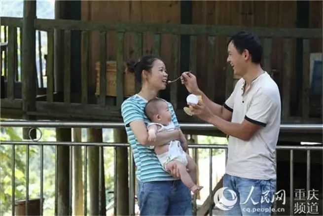 【脱贫攻坚故事】三嫂当上“菜司令”, 外来媳妇扎下根