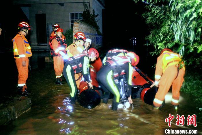 陕西洛南县暴雨洪涝灾害直接经济损失1.5亿 启动防汛应急二级响应