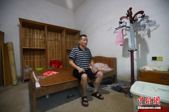 张玉环无罪释放后“三天三夜”:仿佛瞬间穿越到现在