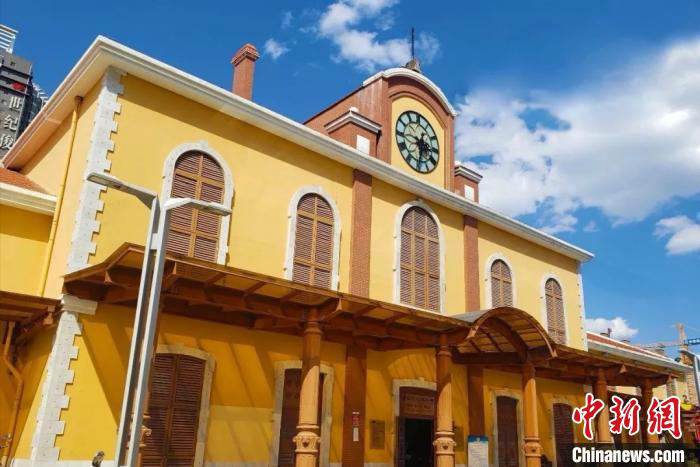 今日新闻综述丨威信一中被曝给学生吃变质食物 官方介入调查云南检察机关依法对李勇决定逮捕……休闲区蓝鸢梦想 - Www.slyday.coM 今日新闻综述丨威信一中被曝给学生吃变质食物 官方介入调查云南检察机关依法对李勇决定逮捕……休闲区蓝鸢梦想 - Www.slyday.coM