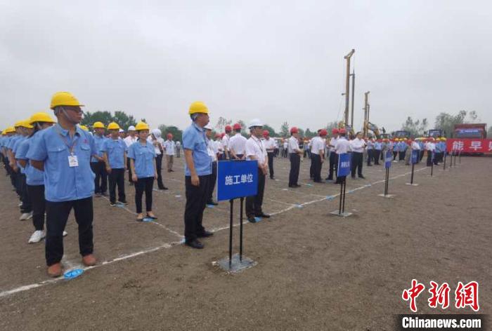 湖北新建荆门至荆州铁路,系该省疫后重振重大项目之一 贾魁英 摄