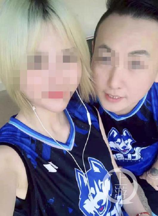 死者廖某与犯罪嫌疑人卢某合照。/受访者提供