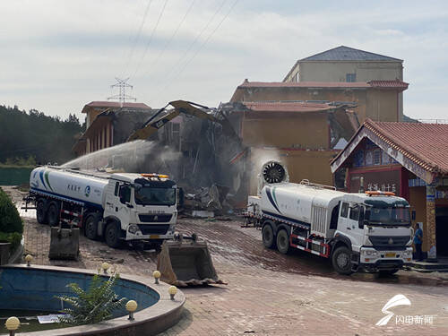 开拆!27秒视频看济南鱼翅皇宫大酒店拆除现场休闲区蓝鸢梦想 - Www.slyday.coM 开拆!27秒视频看济南鱼翅皇宫大酒店拆除现场休闲区蓝鸢梦想 - Www.slyday.coM