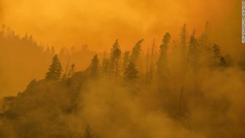 美国山火有害烟雾影响北美大片地区，还飘到欧洲