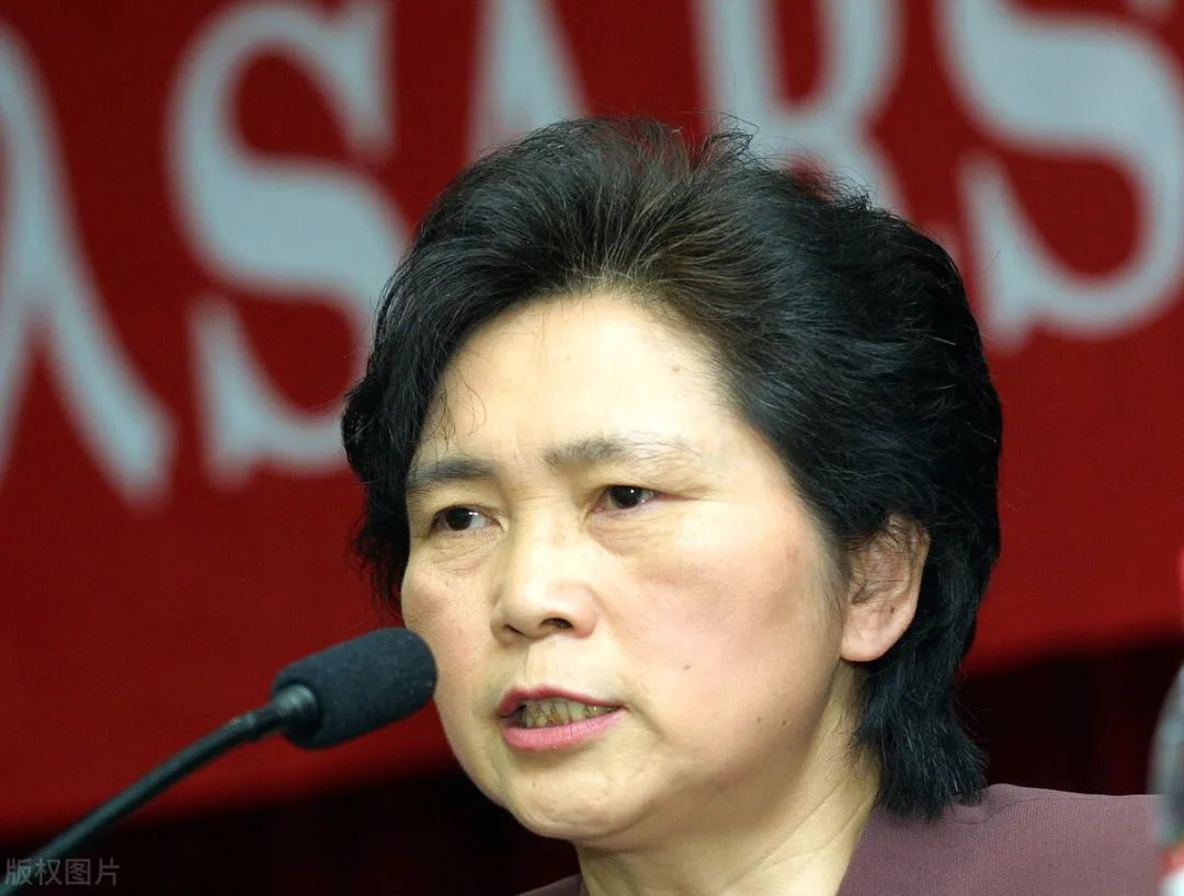 网友心中的共和国勋章人选,李兰娟捐300万奖金,院士不