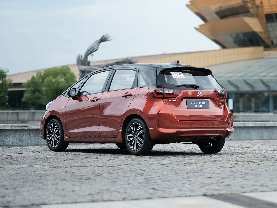 听我的!10万预算买这几款合资车 准不会错!