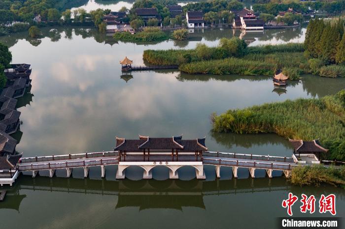 故乡诗意,景物如画。泱波 摄