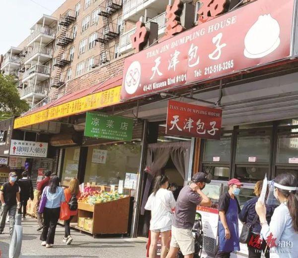 此外,上榜的还有上海豫园,韩式炸鸡店coop等.