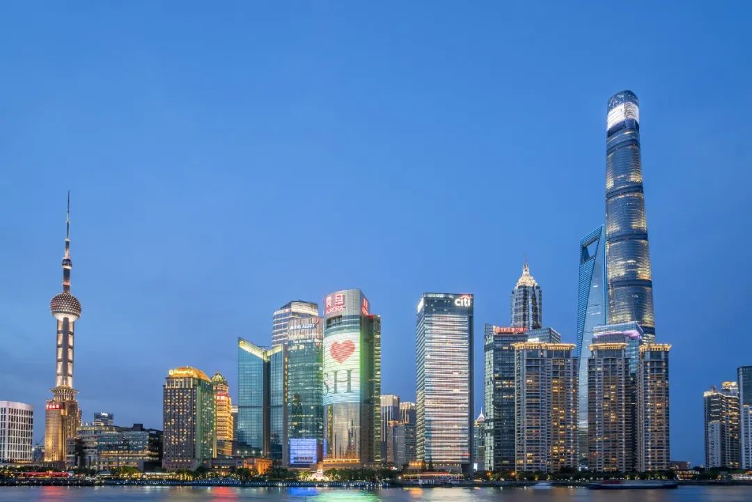 上海陆家嘴经济总量_上海陆家嘴(2)