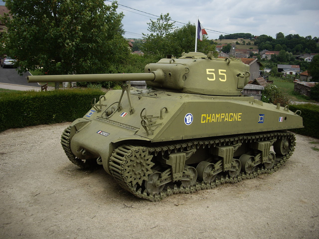 m4a3e8"谢尔曼"中型坦克
