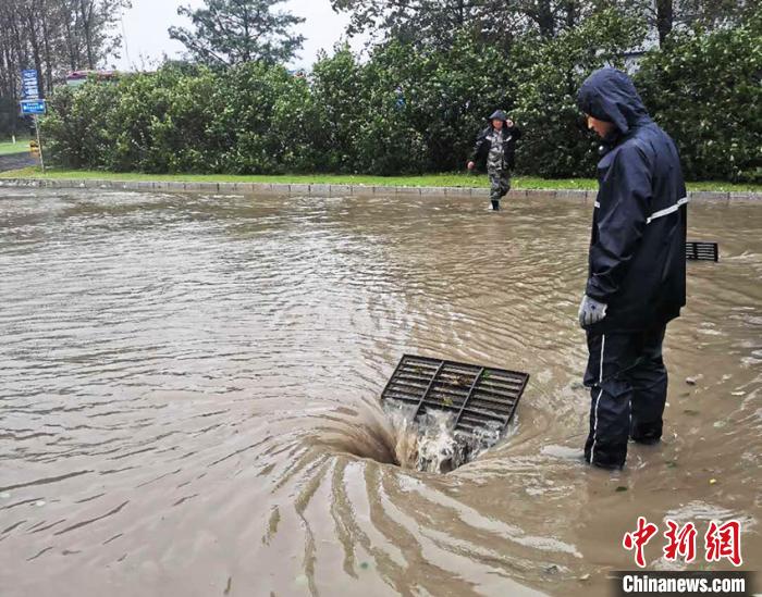 “美莎克”强风暴雨袭吉林 夜间将进入黑龙江