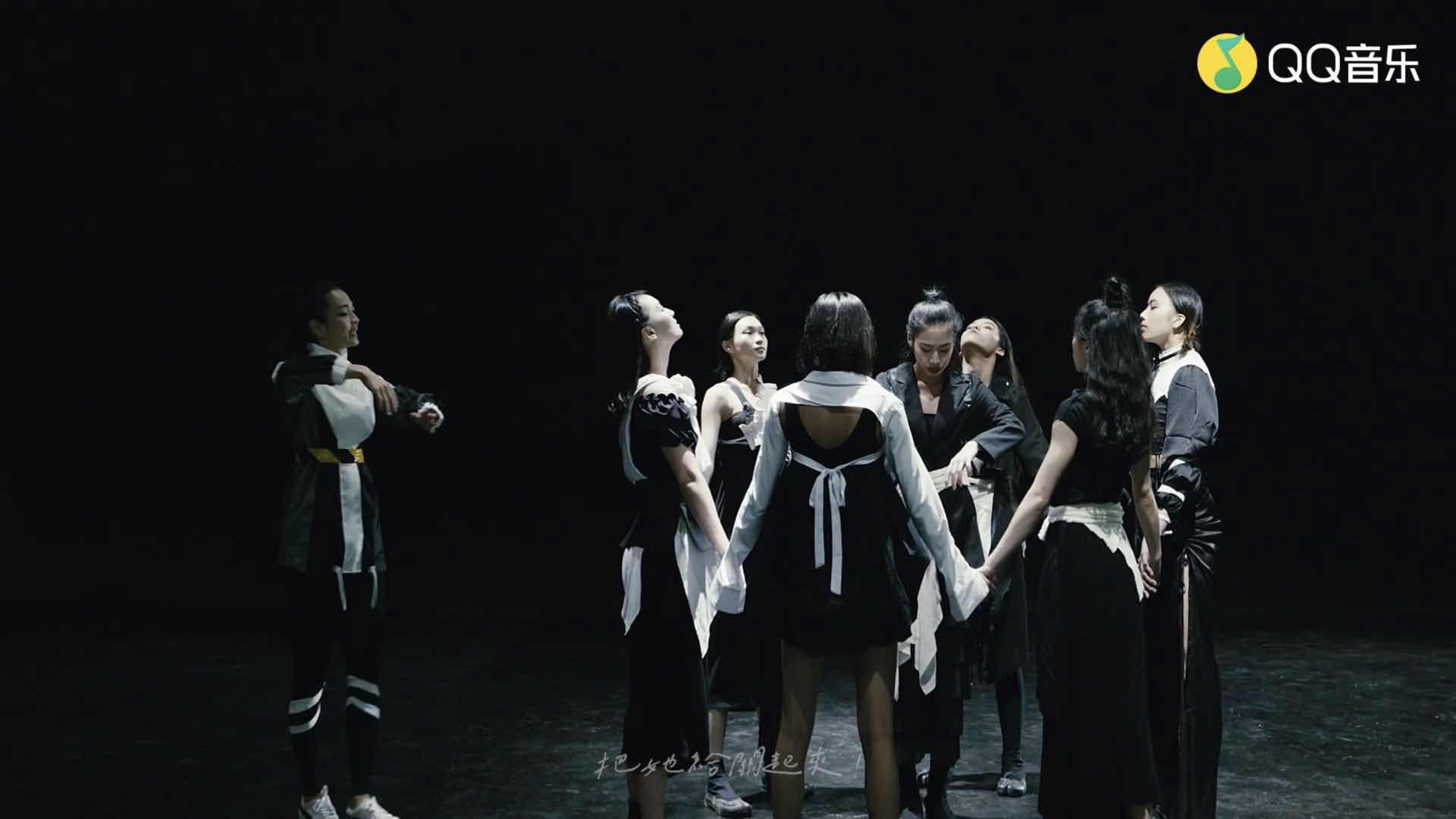 吴青峰上线新单曲《费洛蒙小姐》是首16年前“旧作”