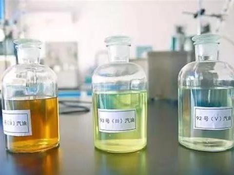 95号汽油比95号更高级?它们的区别,约等于兰州拉面配不配蒜