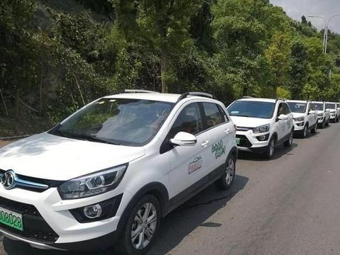 绿牌车主的担忧,返乡一次问题全暴露,车主：买了个祖宗