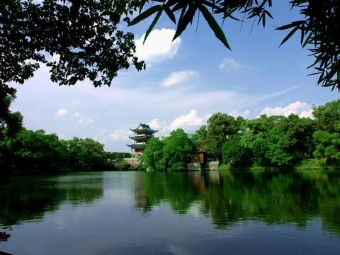 回收旧电池成为“新”的商机，大于千亿的市场，为何还在观望？