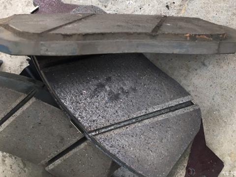 新刹车片需要磨合吗？为什么换了刹车片刹车变软了？