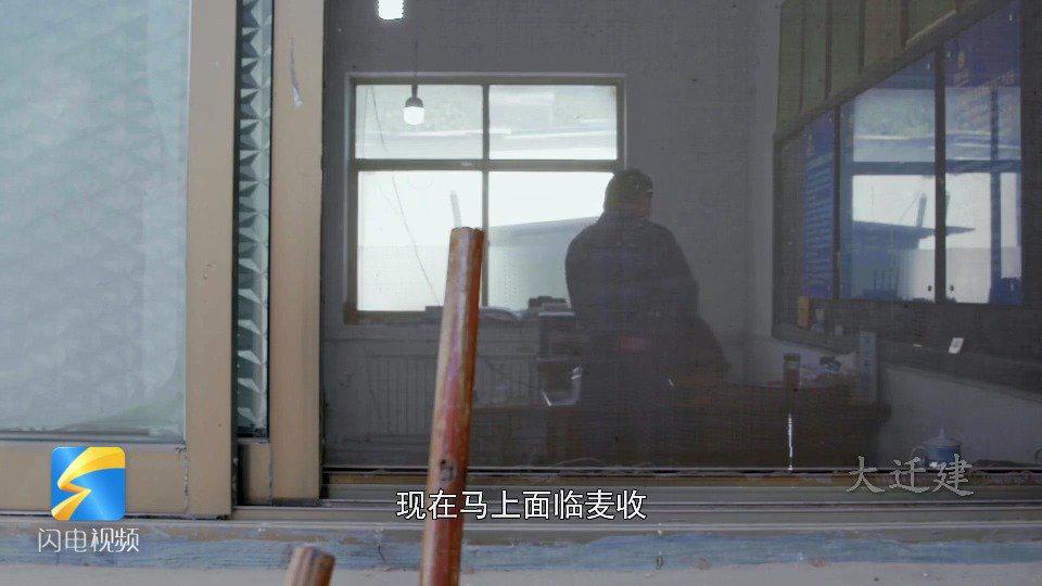 0b66-kfxsuvx7046397.jpg