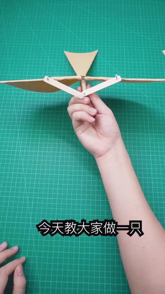用纸做的鲁班鸟 随便一扔,就能在天空飞翔的手工鲁班鸟
