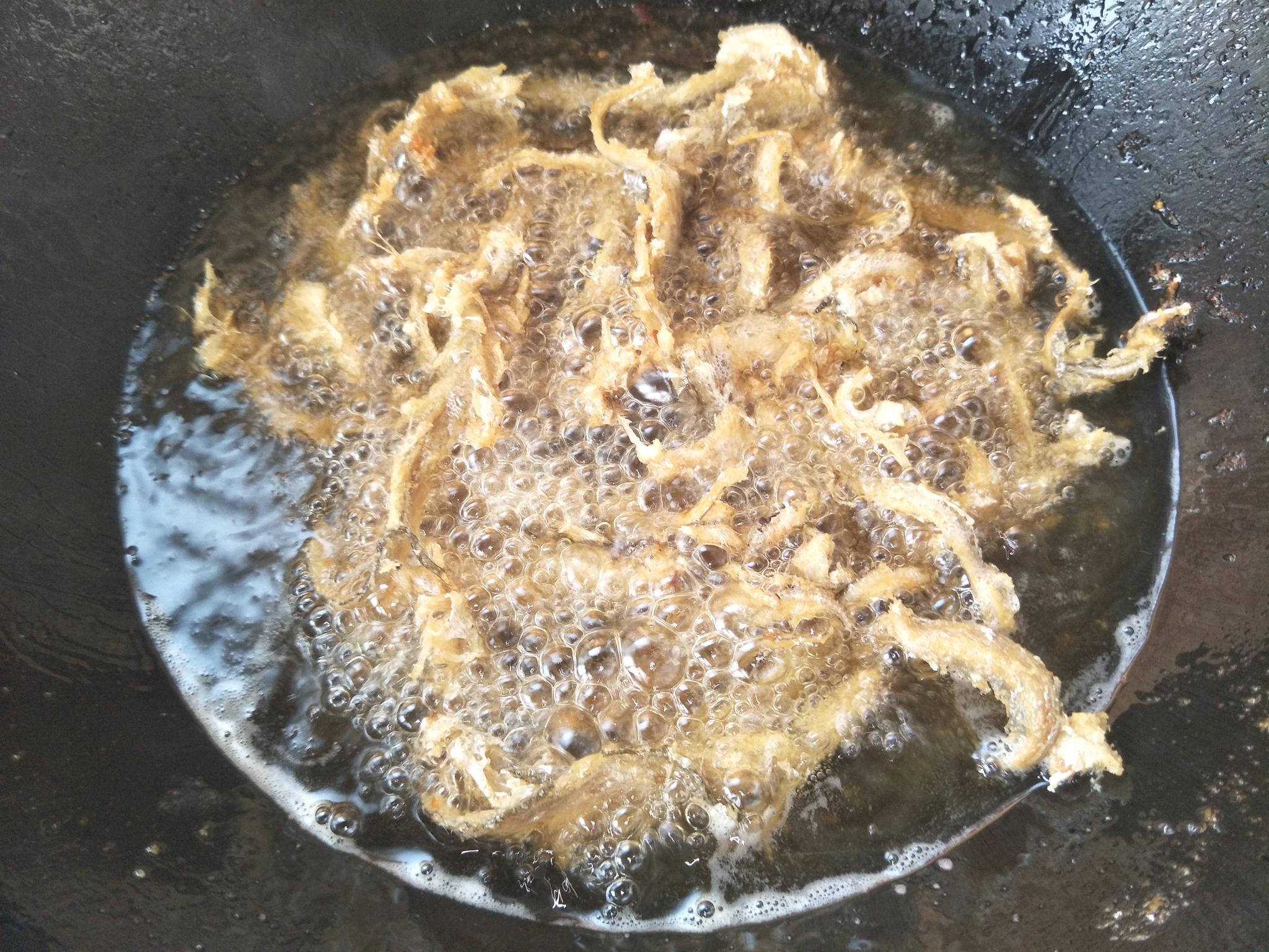 不加面粉炸鱼,又酥又好吃