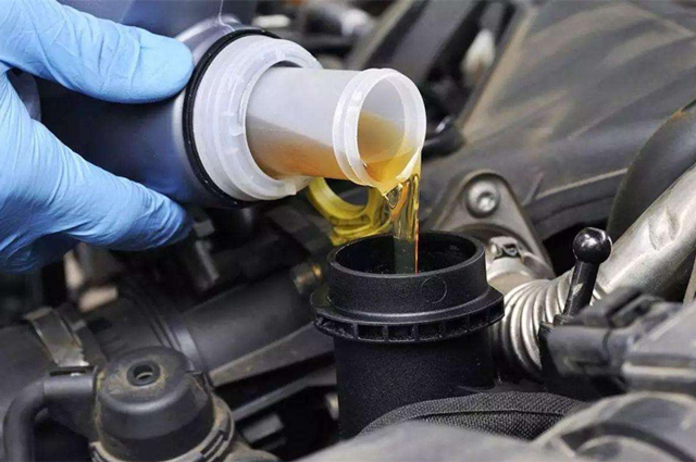 汽车2万公里保养要做哪些项目？需要清理积碳吗？