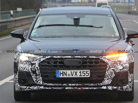 专注插混系统 外观动感时尚 中期改款奥迪A8谍照曝光