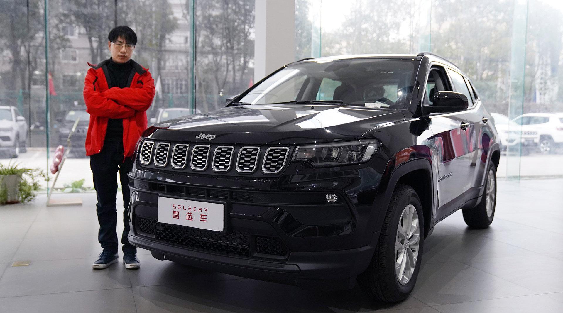 实拍新款Jeep指南者，全液晶仪表和中控屏幕尺寸都超10英寸！