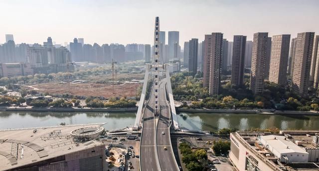 天津gdp为什么高_天津:一座被“GDP排名”误导的直辖市,来过这里游玩才会明白