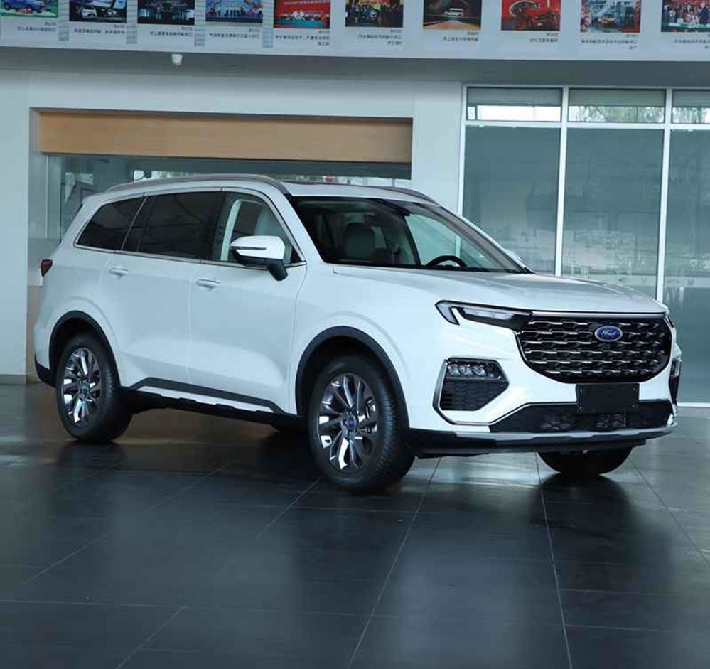 配图为江铃福特EQUATOR无伪谍照