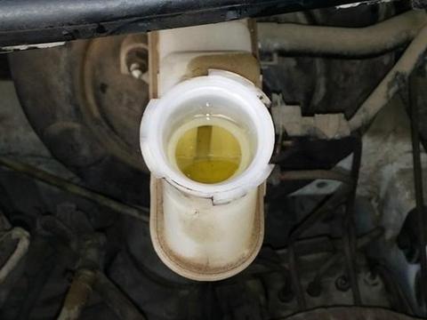 一直不换刹车油会导致刹车失灵吗？