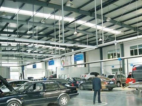 去4S店保养汽车还是去小厂保养?你怎么选择?