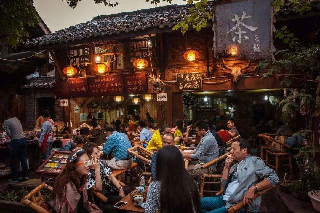 51茶馆儿：藏在杯盏间的城市慢生活密码