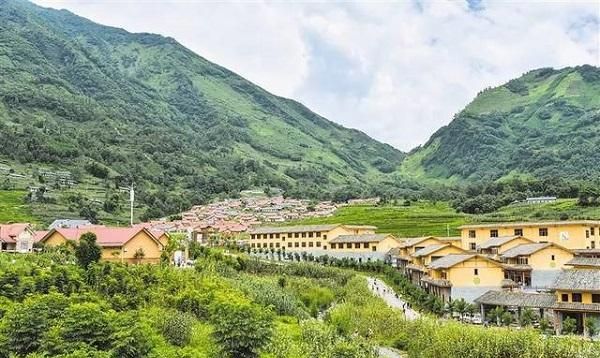 乐山2019年gdp_四川乐山有个县,距成都120公里,人口39万,2019年实现GDP116亿(2)