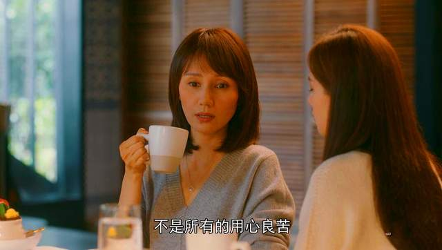 流金岁月中出镜不多却令人难忘的袁泉剧照的穿搭品牌全方位解析