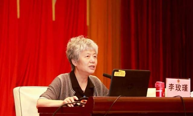 李玫瑾:这三种“兴趣班”父母再有钱也别给孩子报,完全是智商税休闲区蓝鸢梦想 - Www.slyday.coM 李玫瑾:这三种“兴趣班”父母再有钱也别给孩子报,完全是智商税休闲区蓝鸢梦想 - Www.slyday.coM