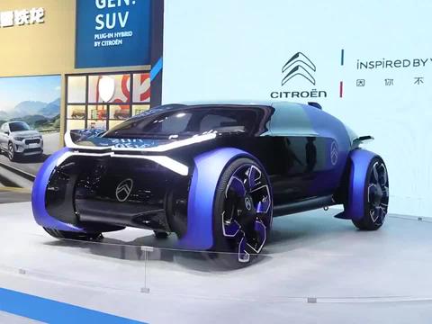 麋鹿测试夺冠归来的天逸400THP,竟抢走悬浮胶囊概念车风头