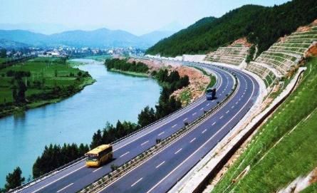 仓山镇gdp_四川德阳中江县交通条件最好的镇,拥有高速,还有2条铁路过境