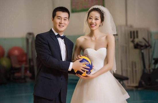 好事连连马蕴雯之后又一女排名将喜得贵子丈夫是1米9大学教师