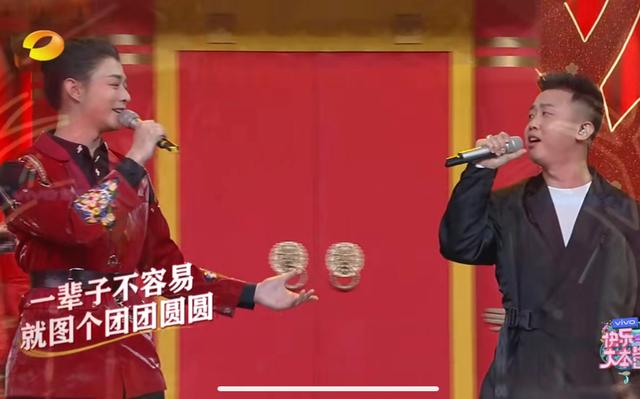 霍尊唱火风名曲,被指不如父亲惊艳?生母和后妈关系超好似姐妹 霍尊唱火风名曲,被指不如父亲惊艳?生母和后妈关系超好似姐妹