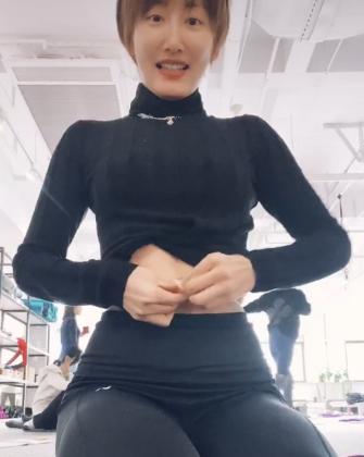 江苏台一姐晓敏近照发福?和老公李好被催生三胎!曾因漂亮遭强吻 江苏台一姐晓敏近照发福?和老公李好被催生三胎!曾因漂亮遭强吻