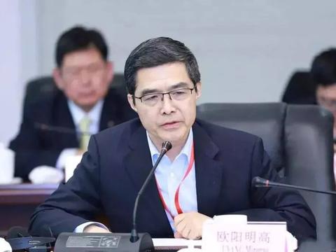专家：续航1千公里 几分钟充满是骗子！广汽高管：非常认同