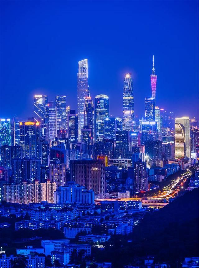实拍上海广州深圳重庆夜景美如画哪座城市的夜景最美