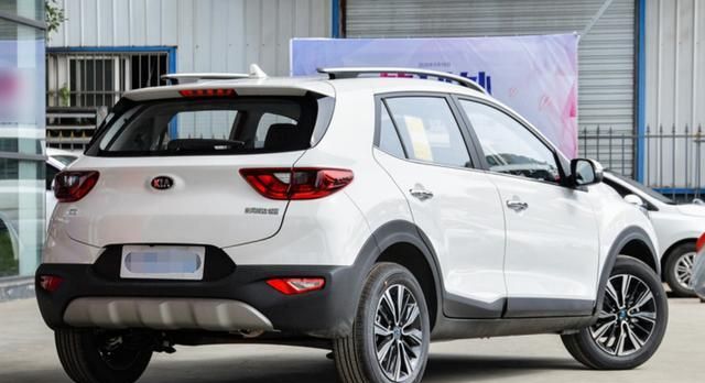 奕跑2021款报价及图片,奕炫2021款报价及图片 6.98万起的合资小型suv,2021款奕跑上市,比飞度靠谱